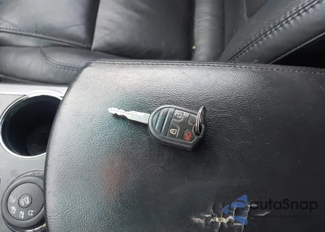 2011 Ford Explorer Xlt z USA, uszkodzony, nr VIN 1FMHK8D88BGA61937